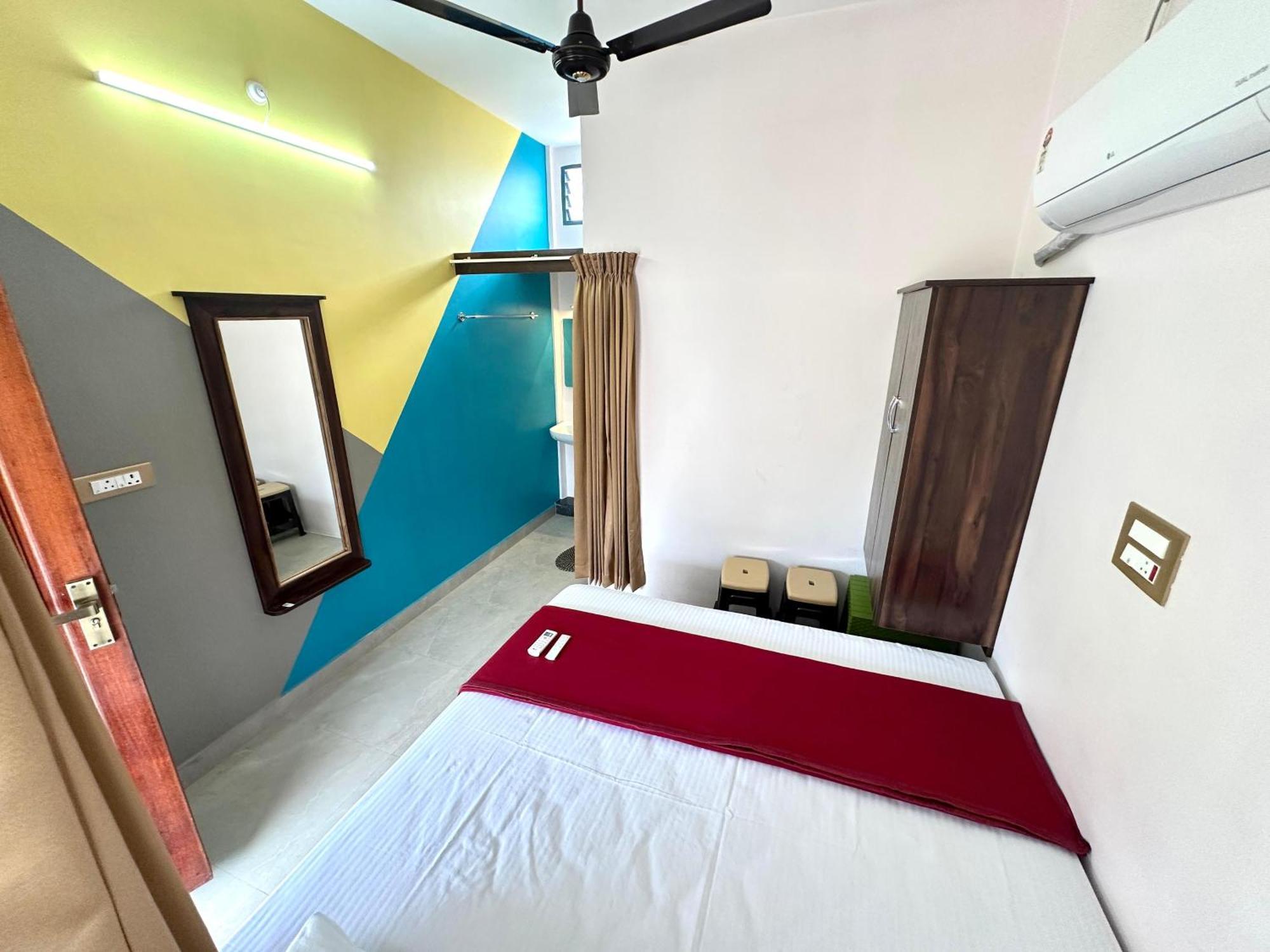 Om Lingeswaran Home Stay Tiruvannāmalai Exterior foto